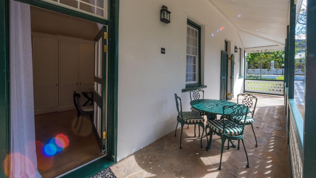 Drostdy Hotel by NEWMARK Graaff-Reinet Exteriér fotografie Verandah of the house