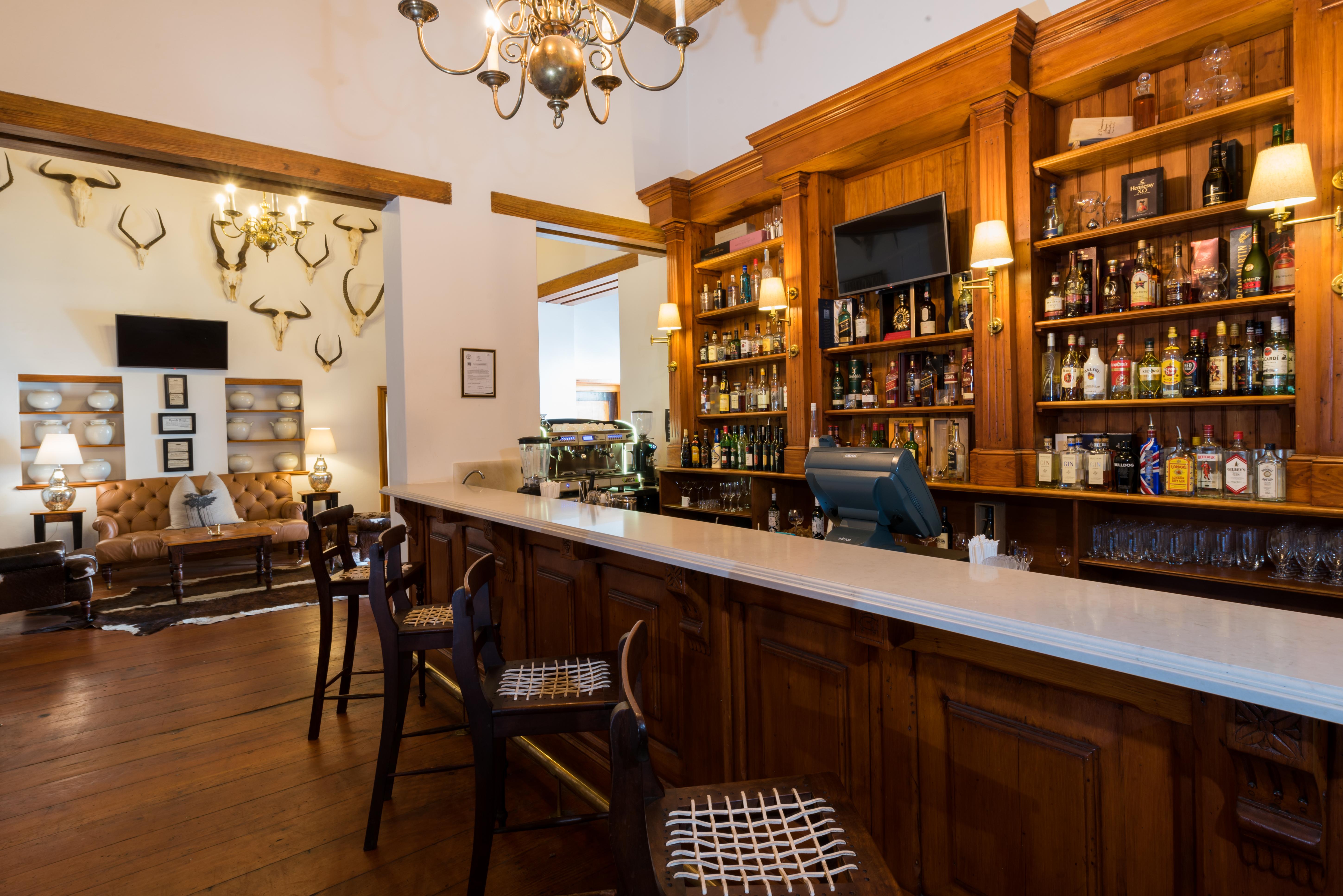 Drostdy Hotel by NEWMARK Graaff-Reinet Exteriér fotografie The bar at the hotel